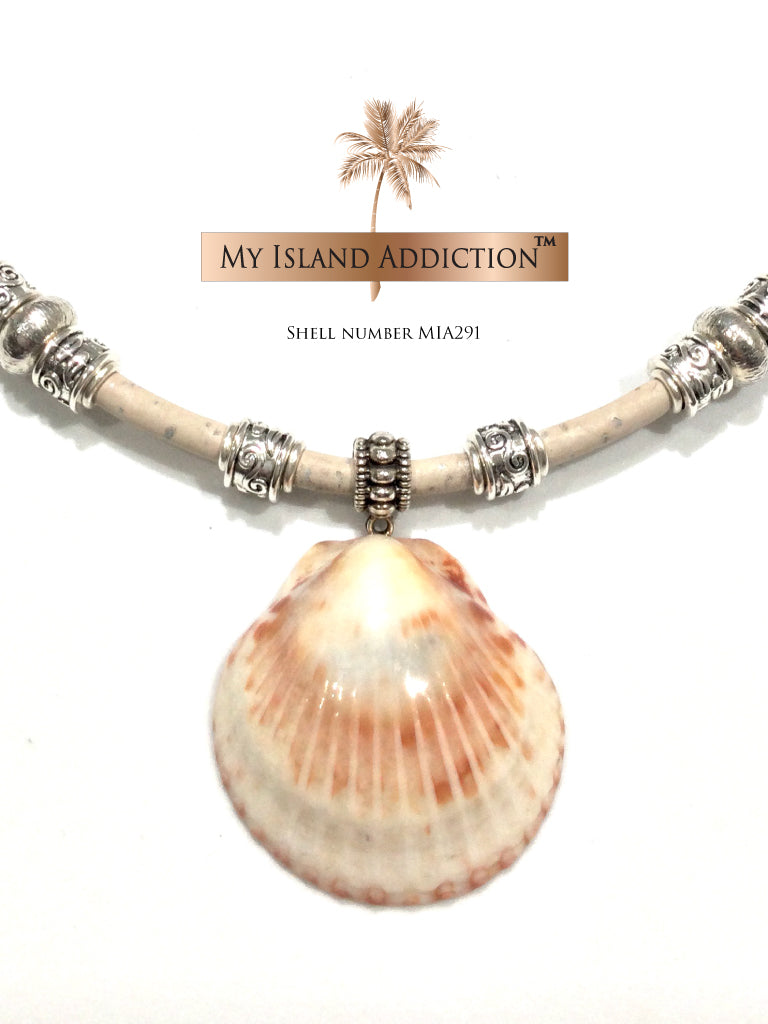 Shell Choker Necklace